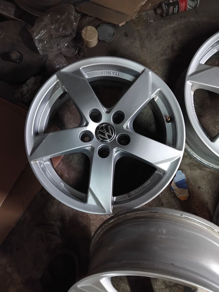 Felgi 16 5x112 Vw Golf T-Roc Passat Touran Caddy Jetta Eos