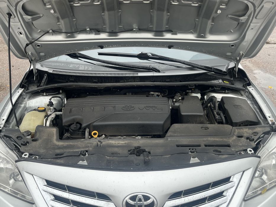 toyota corrola  .
