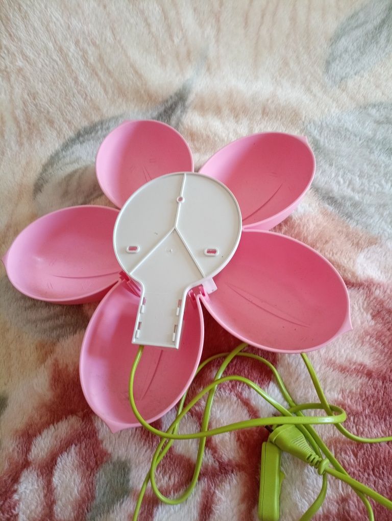 Candeeiro flor rosa criança Ikea