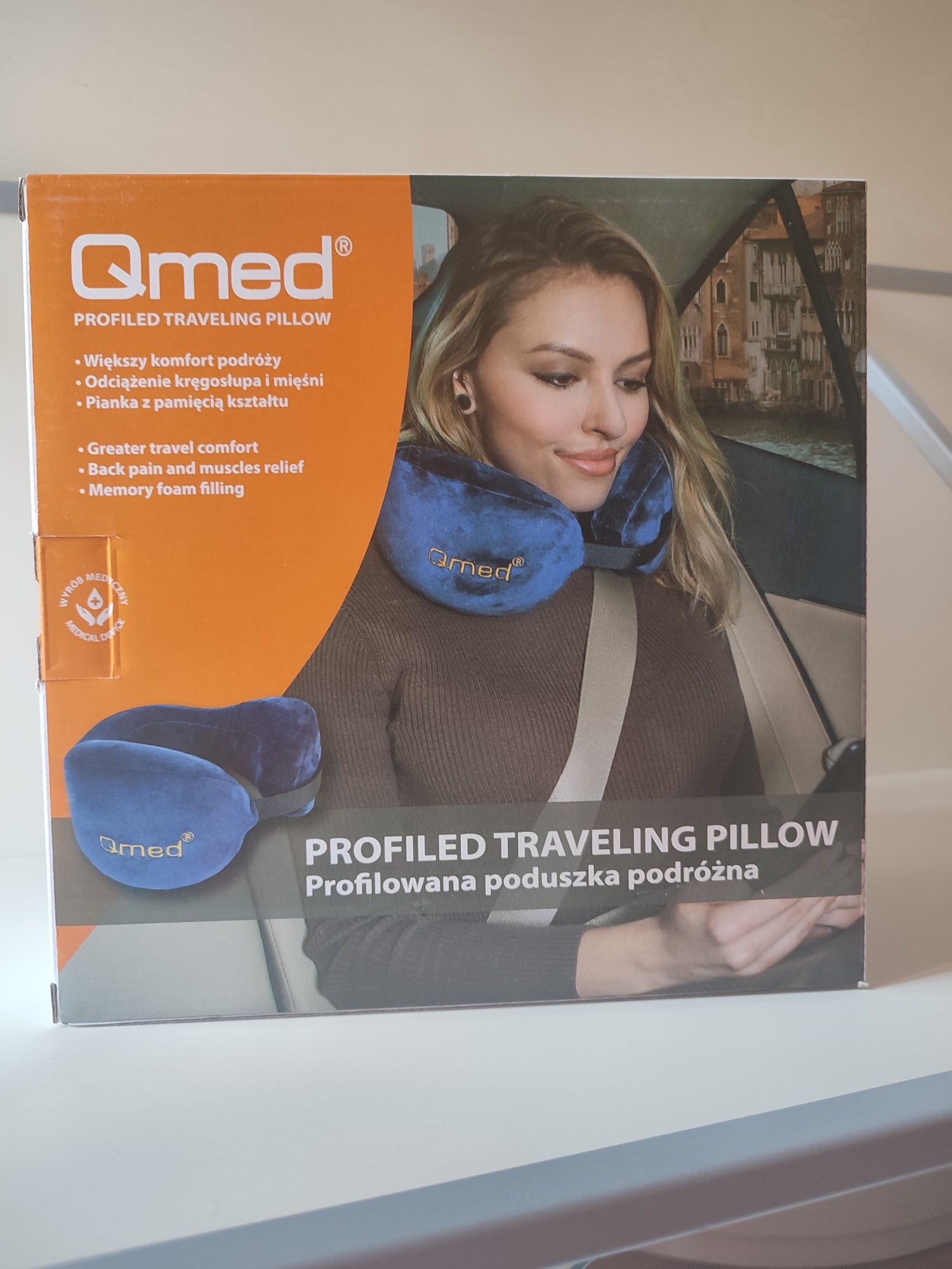 Ортопедична подушка під голову для подорожей Qmed Travelling Pillow