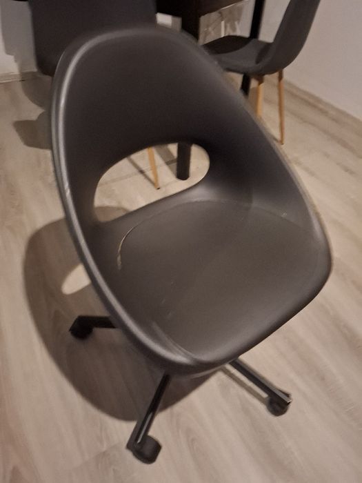 Sprzedam fotele  biuriwe