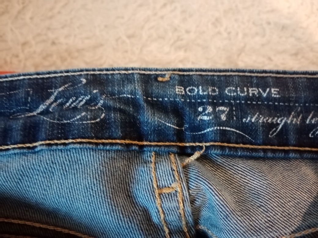 Jeansowe spodnie Levis rozmiar 39