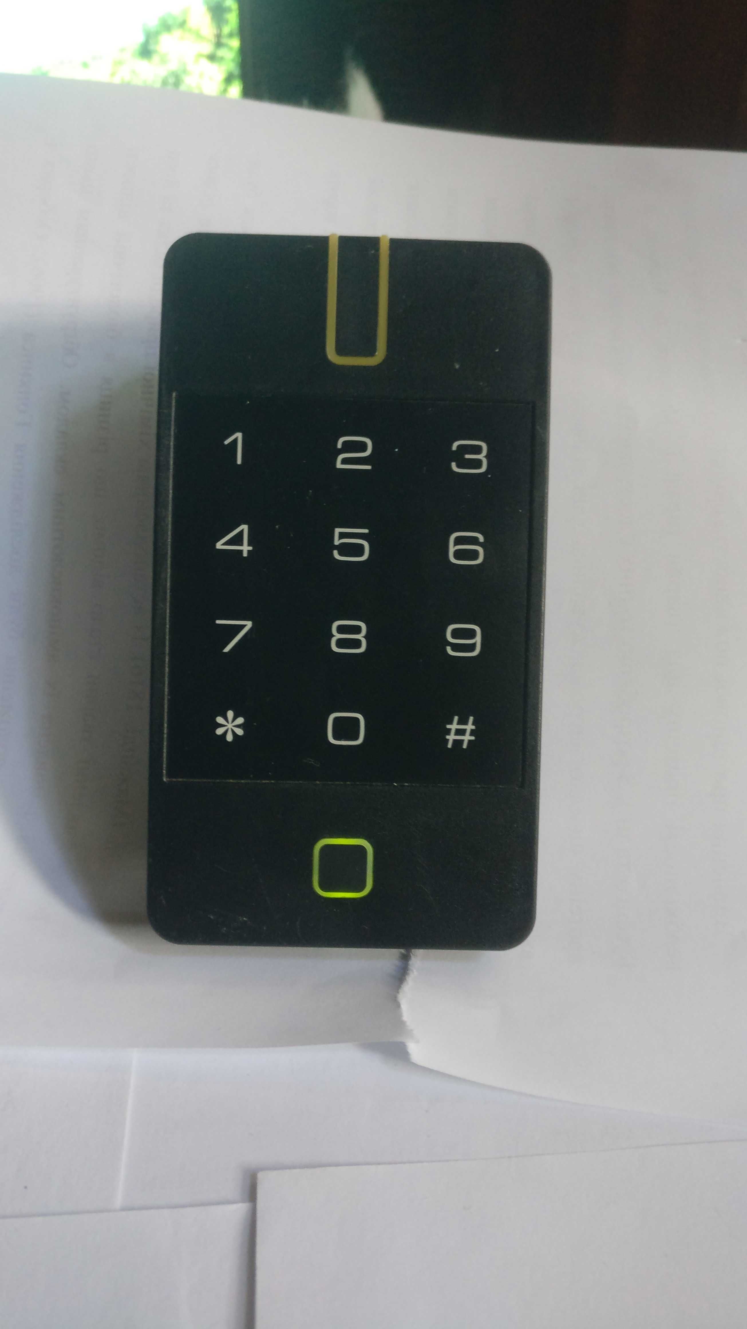 Зчитувач безконтактних карт доступу U-Prox Keypad