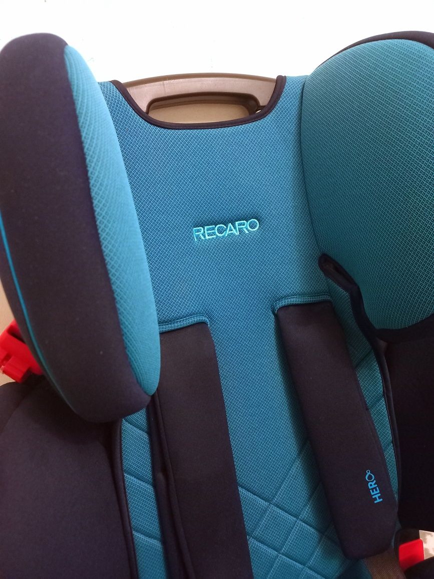 Дитяче автокрісло Recaro Young Sport Hero