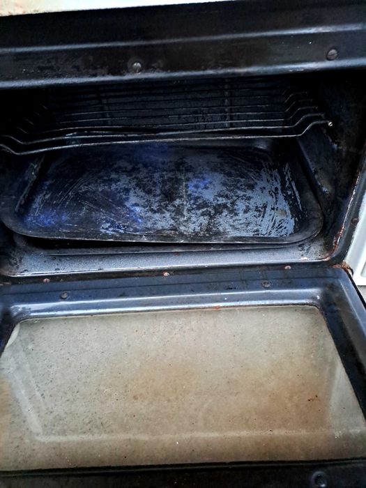 Продам  элетро плиту " Мечта "