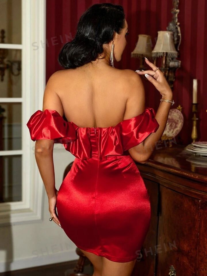 Красное платье Shein SXY