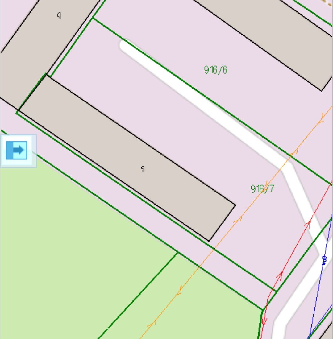 Garaże, hala. Utwardzony plac 1100 m2