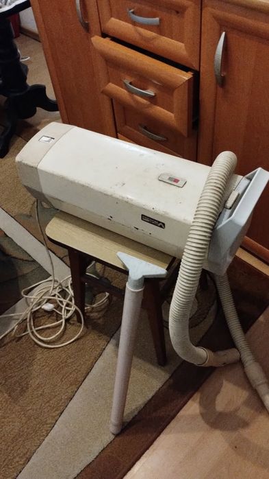 Odkurzacz PRL na cześci nie działa