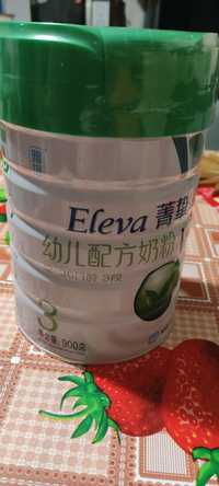 Продам молочные смеси ELEVA 3 и 4