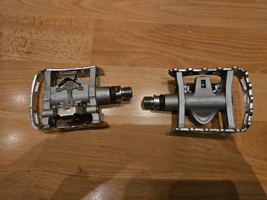Pedały platforma / zatrzaski Shimano PD-M324 SPD