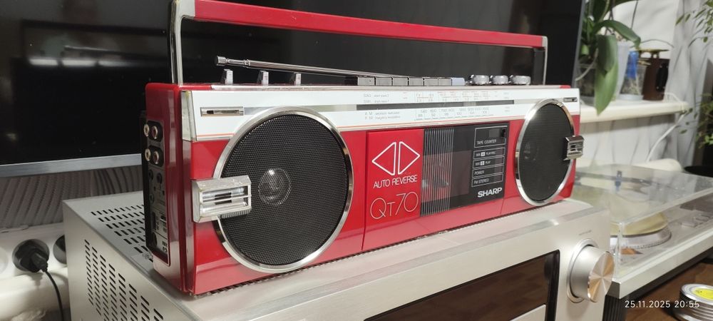 SHARP QT-70Z(R) made in japan