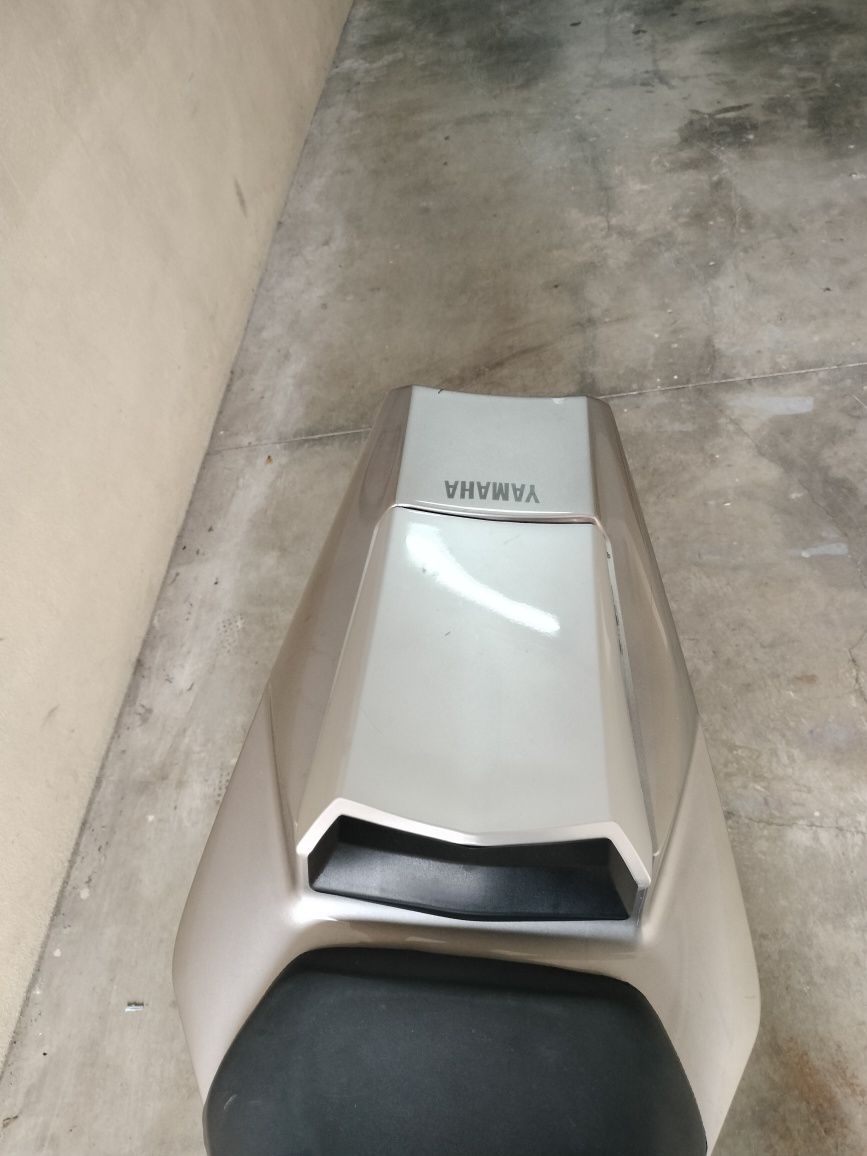 Mota Yamaha YZF R1