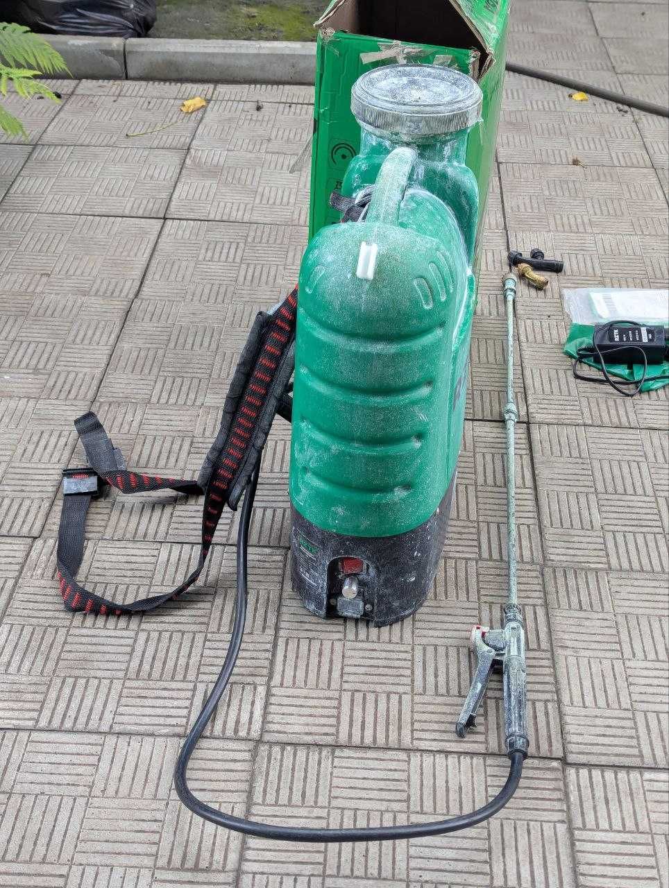 Опрыскиватель аккумуляторный