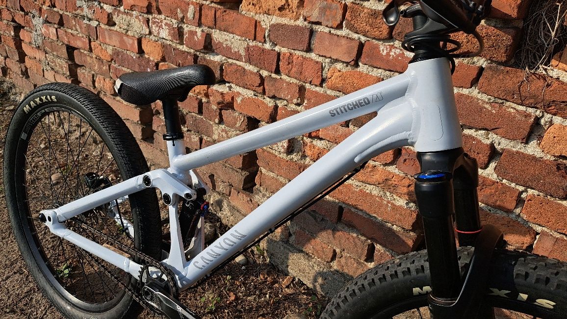 Rower dirt canyon stitched 720 pike dj slopestyle 26" fr stunt mtb dh