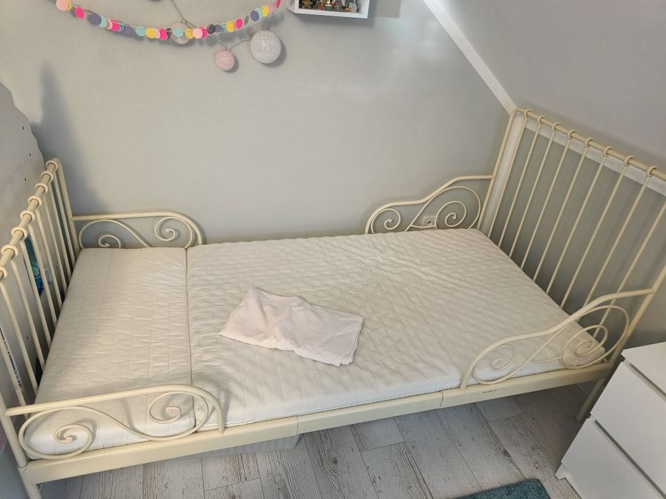 Łóżko Ikea dla dziewczynki