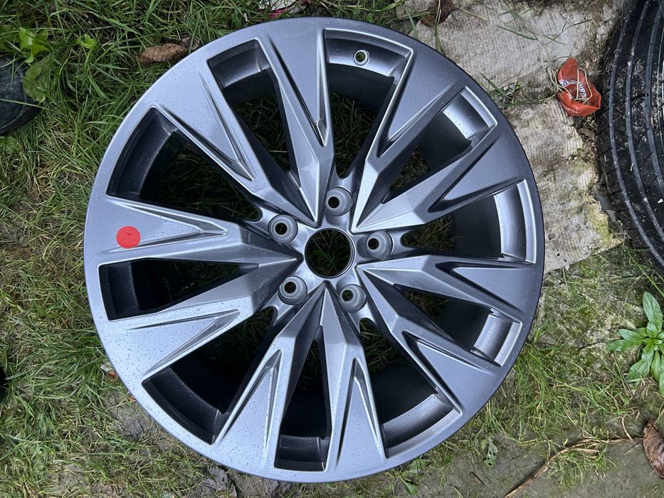 Felga aluminiowa Audi E tron 85E 20”