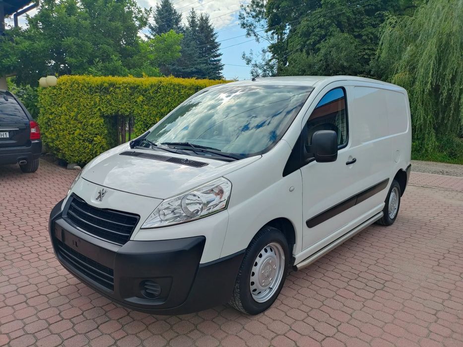 Peugeot Expert  2015r Cały w Oryginale bez korozji Jumpy  trafic Vivaro CADDY berlingo