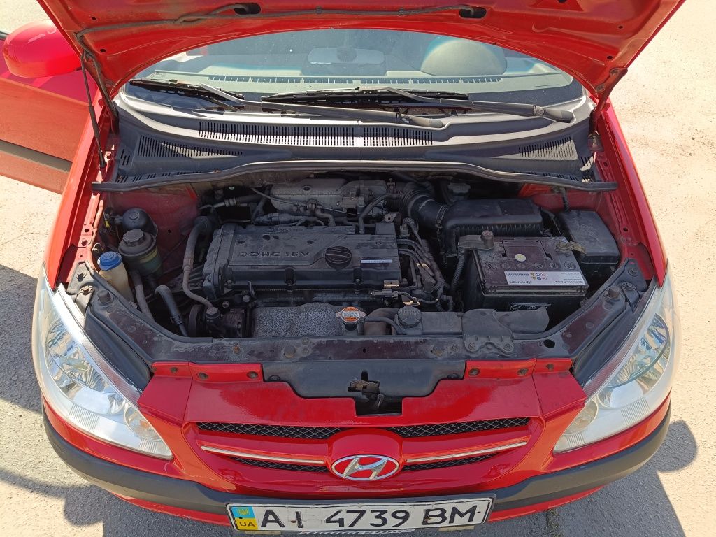 HYUNDAI GETZ 2008 1,4 хорошем состоянии