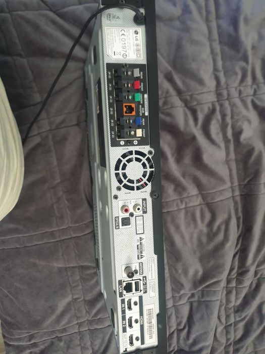 Colunas Altas Tallboy LG (4 un.) + Leitor Blu-ray BH7540 (Defeito)