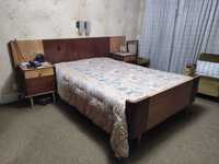 Mobília de quarto de casal, completa, vintage, anos 50 (pés palito)