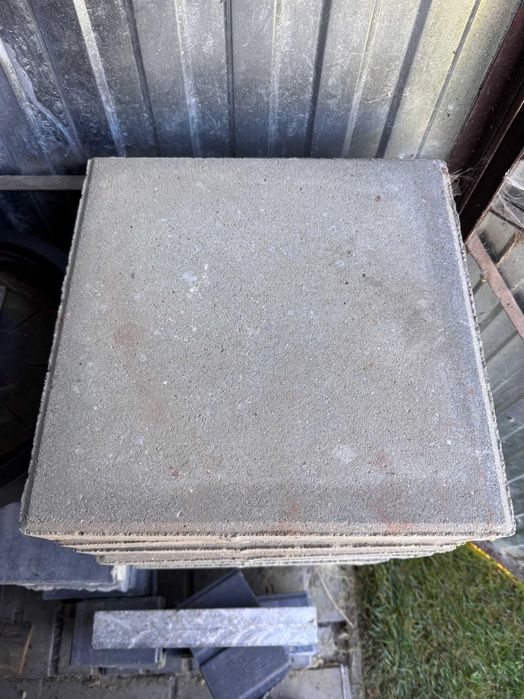 Płytki chodnikowe 35 x 35 x 5 cm