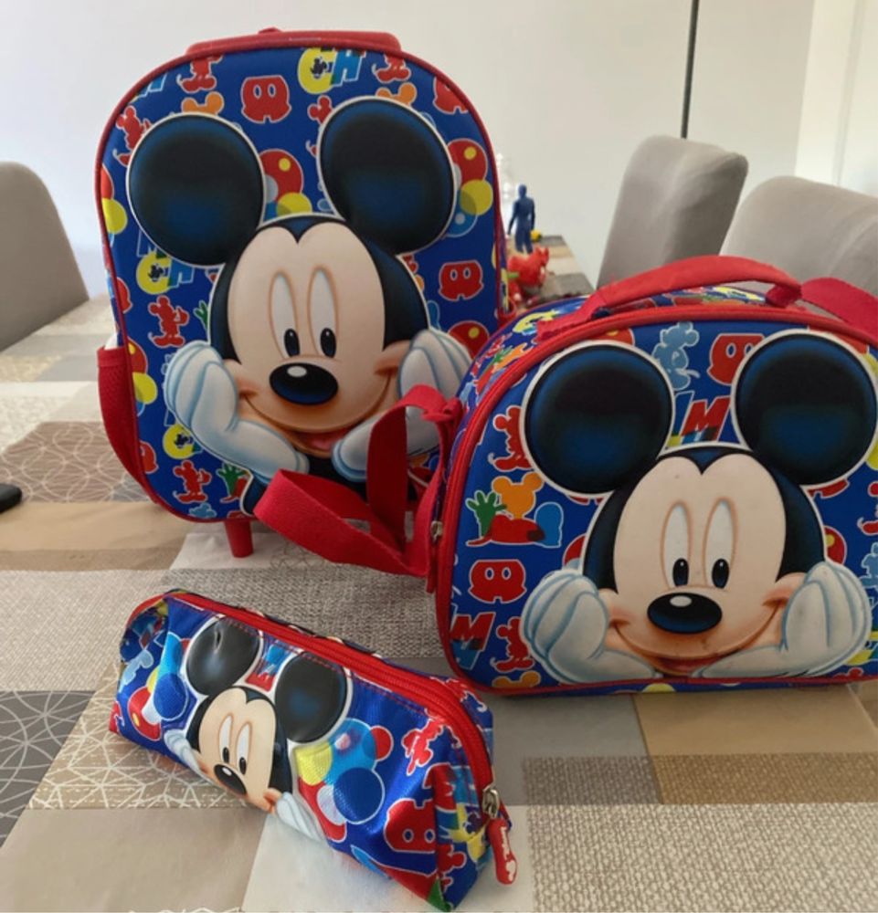 Mochila + lancheira + bolsa