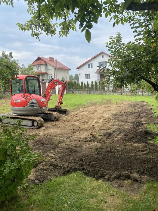 Послуги Ескаваторів 5/9тон трактор та Автокрана 22метра 20 тон