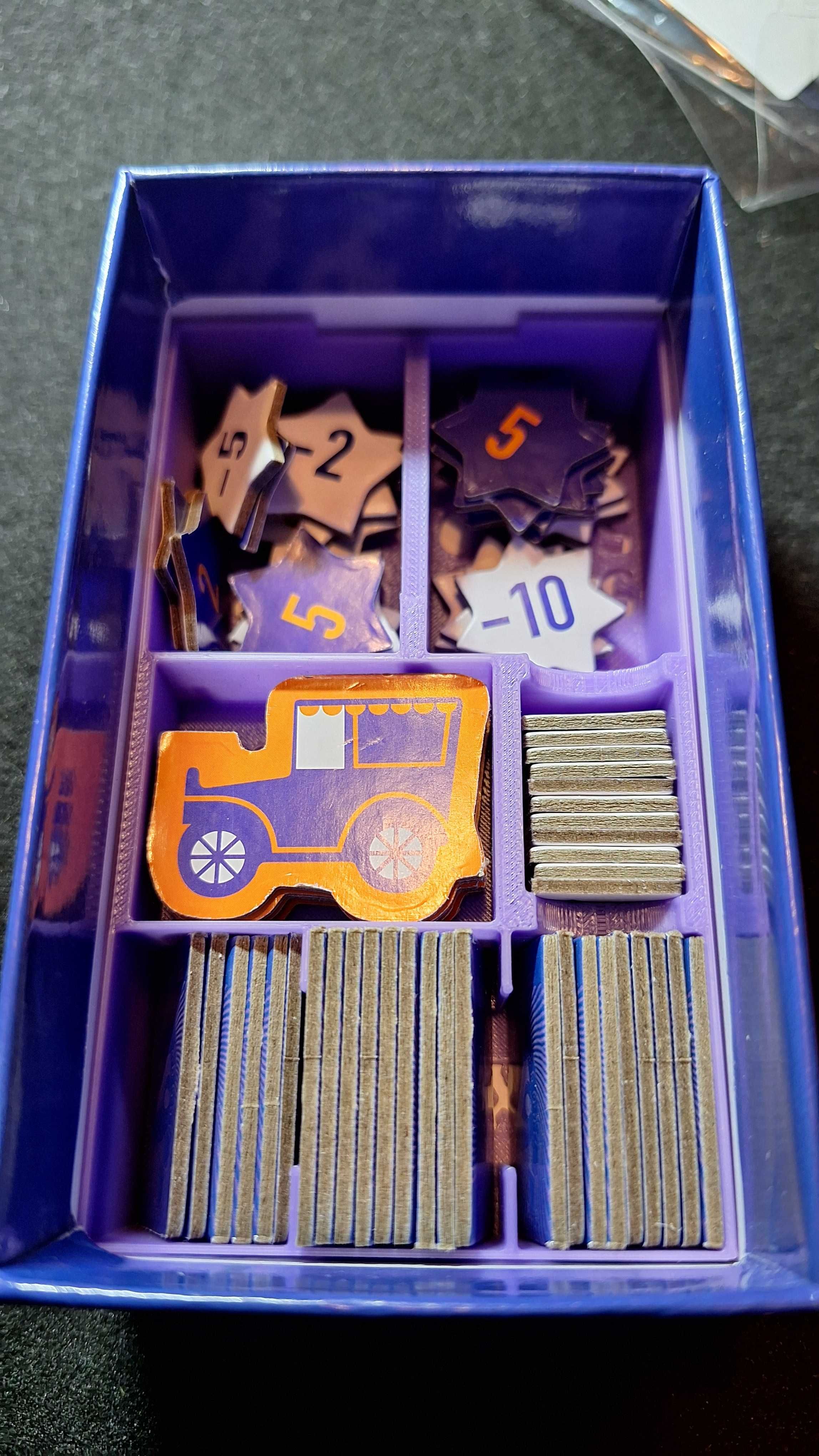 Gra Scout + insert 3d