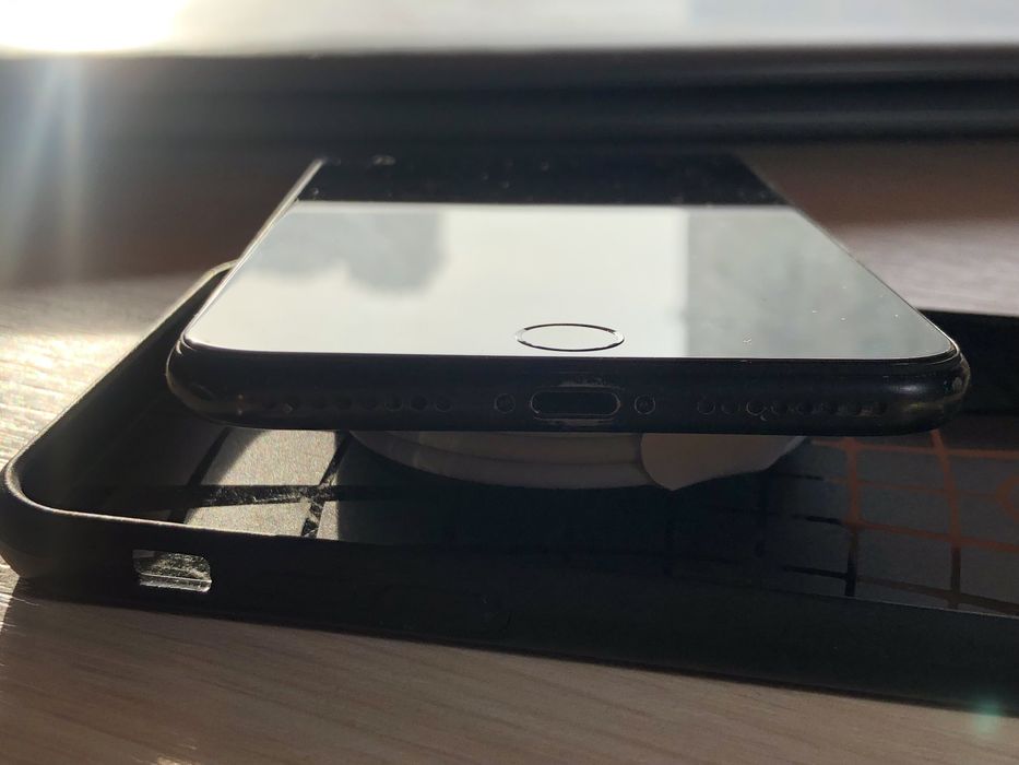 Iphone 7 plus 128gb neverlock, акб 91%