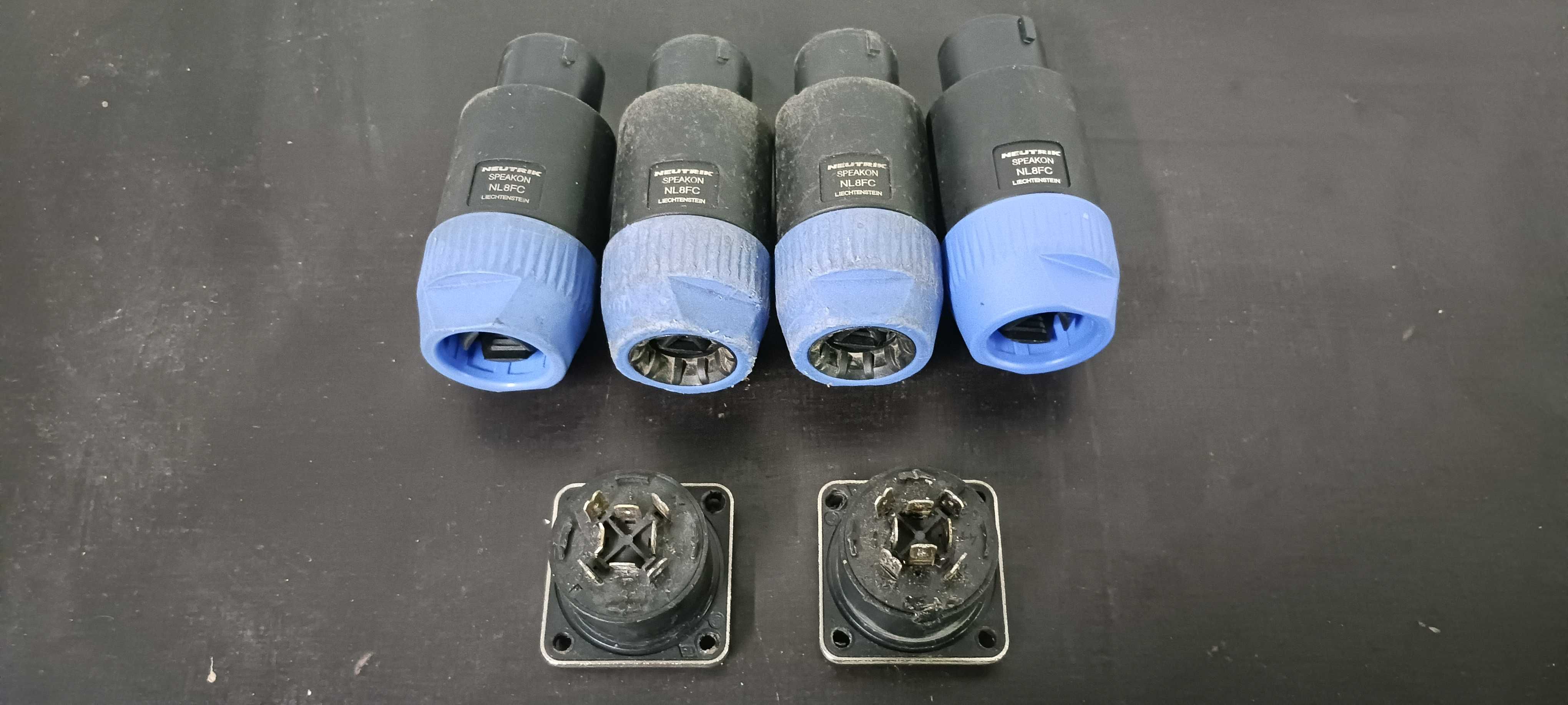 Fichas NEUTRIK NL8 (4 unidades) + 2X Conector de painel