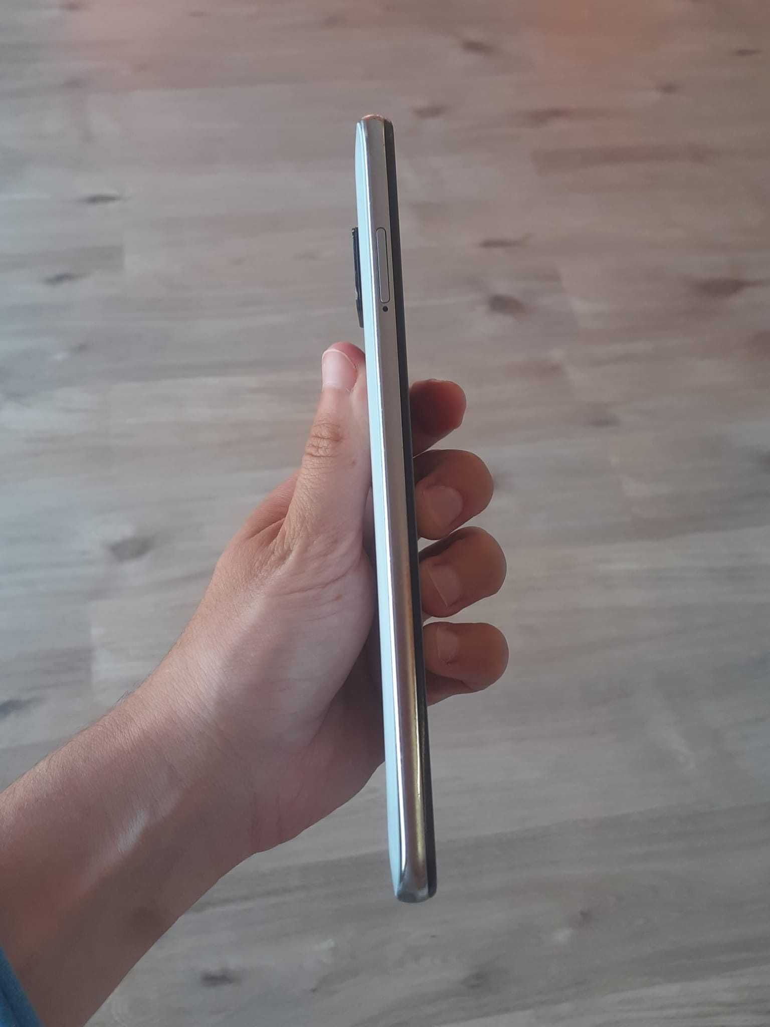 // Xiaomi Redmi Note 9S 64GB / 4GB + 1GB