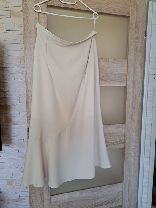 Komplet damski żakiet, topik i  spódnica 48