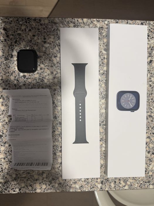 Продам Apple Watch 8 45mm GPS