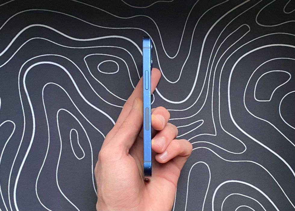 Самый дешевый iPhone 12 MINI - 64 гб - NEVERLOCK - 87% АКБ - BLUE