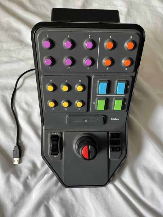 Logitech G920 + Shifter + Panel Saitek