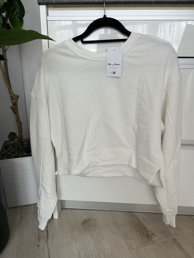 Nowa z metka bluza krotka XS S