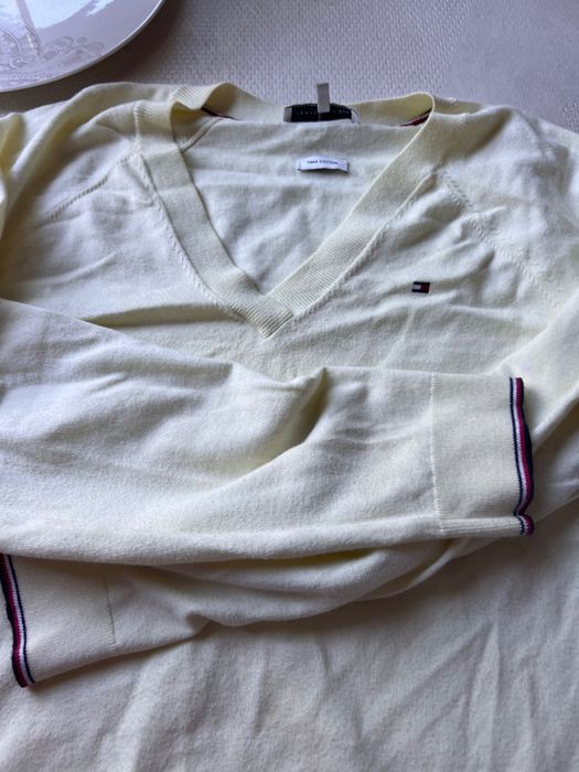 Tommy Hilfiger amarelo girissimo