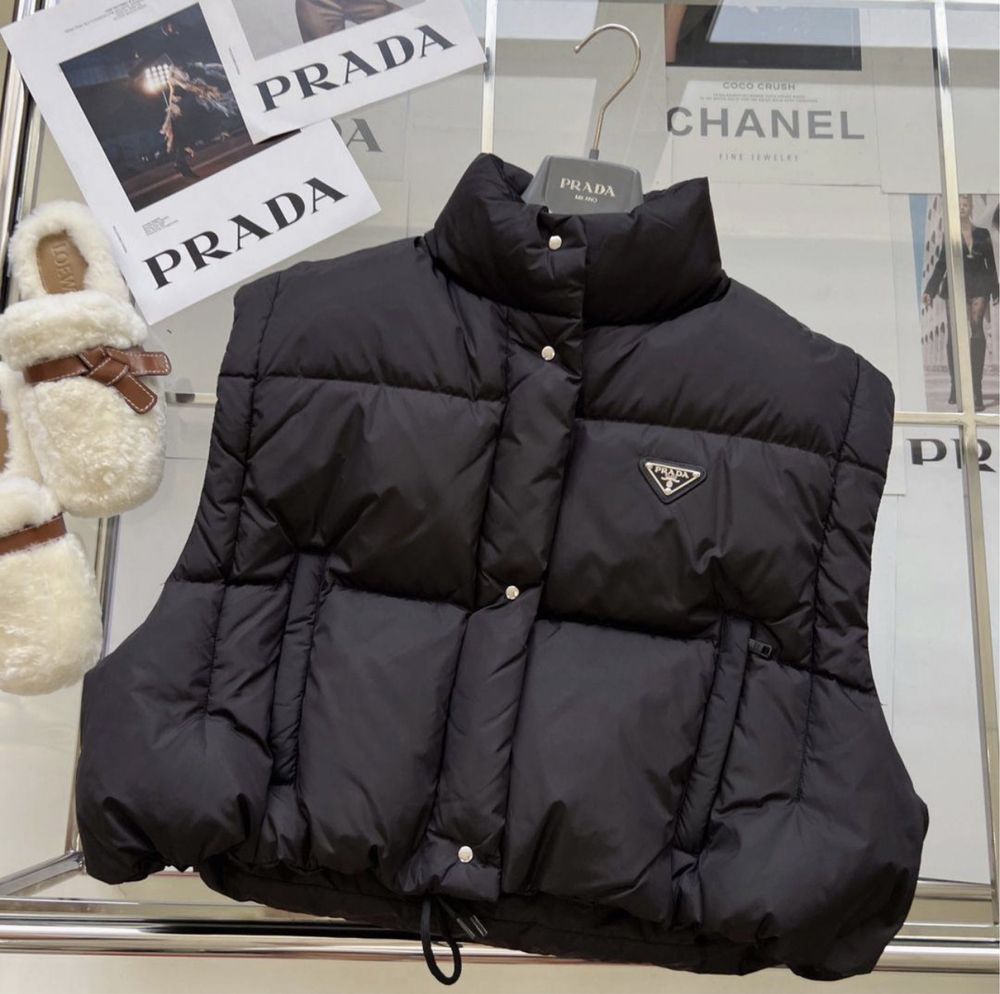 Куртка/жилетка 2в1 prada