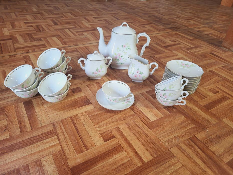Conjunto de Chá Vista Alegre EMA