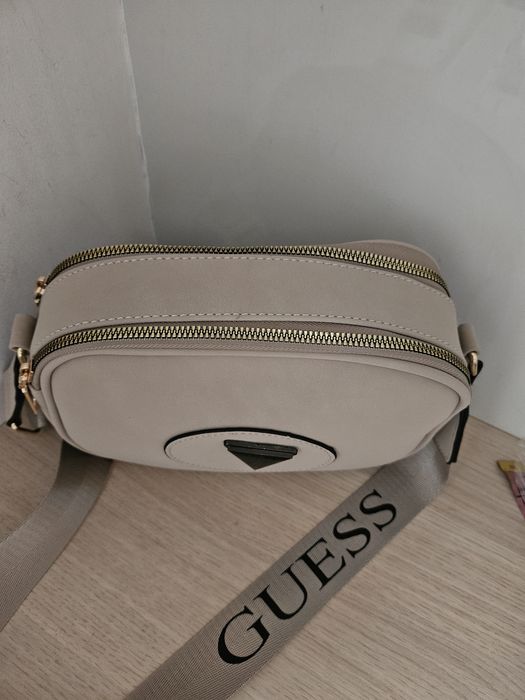 Damska torebka guess