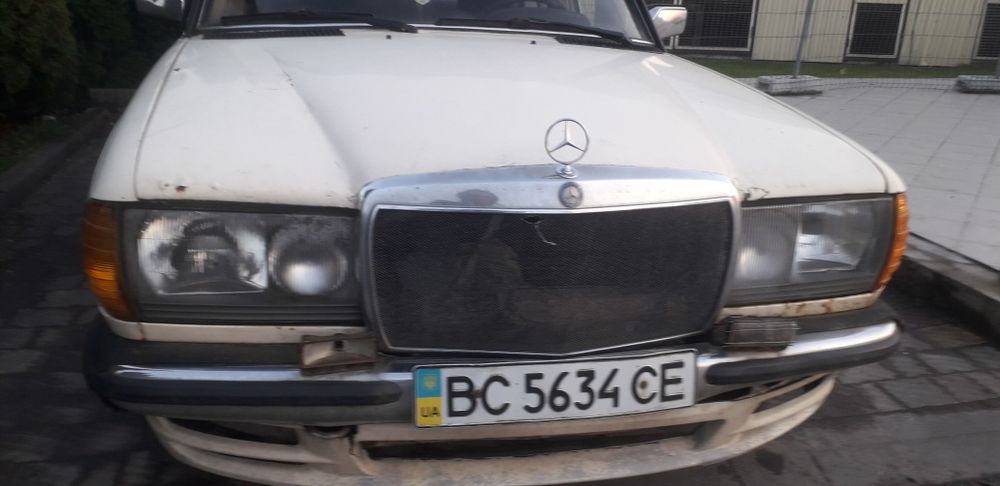 Продам фари мерседес 123 рестайл