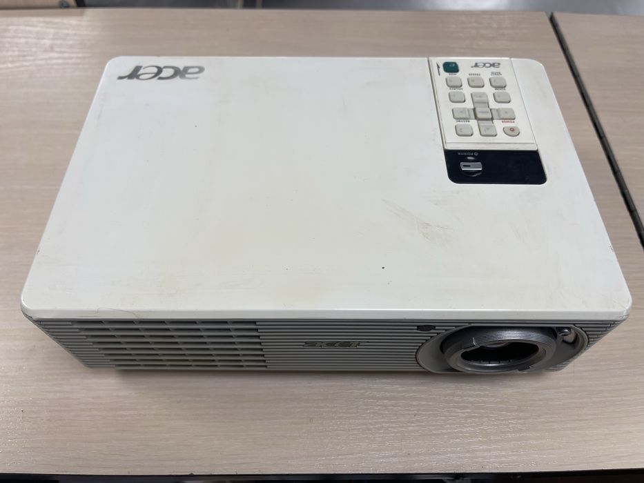 Проектор Acer H5350