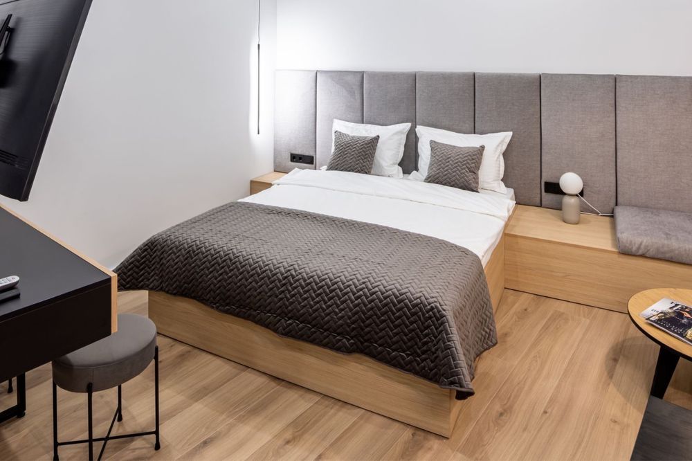 Стильні апартаменти в центрі Львова. Вул Чайковського 17