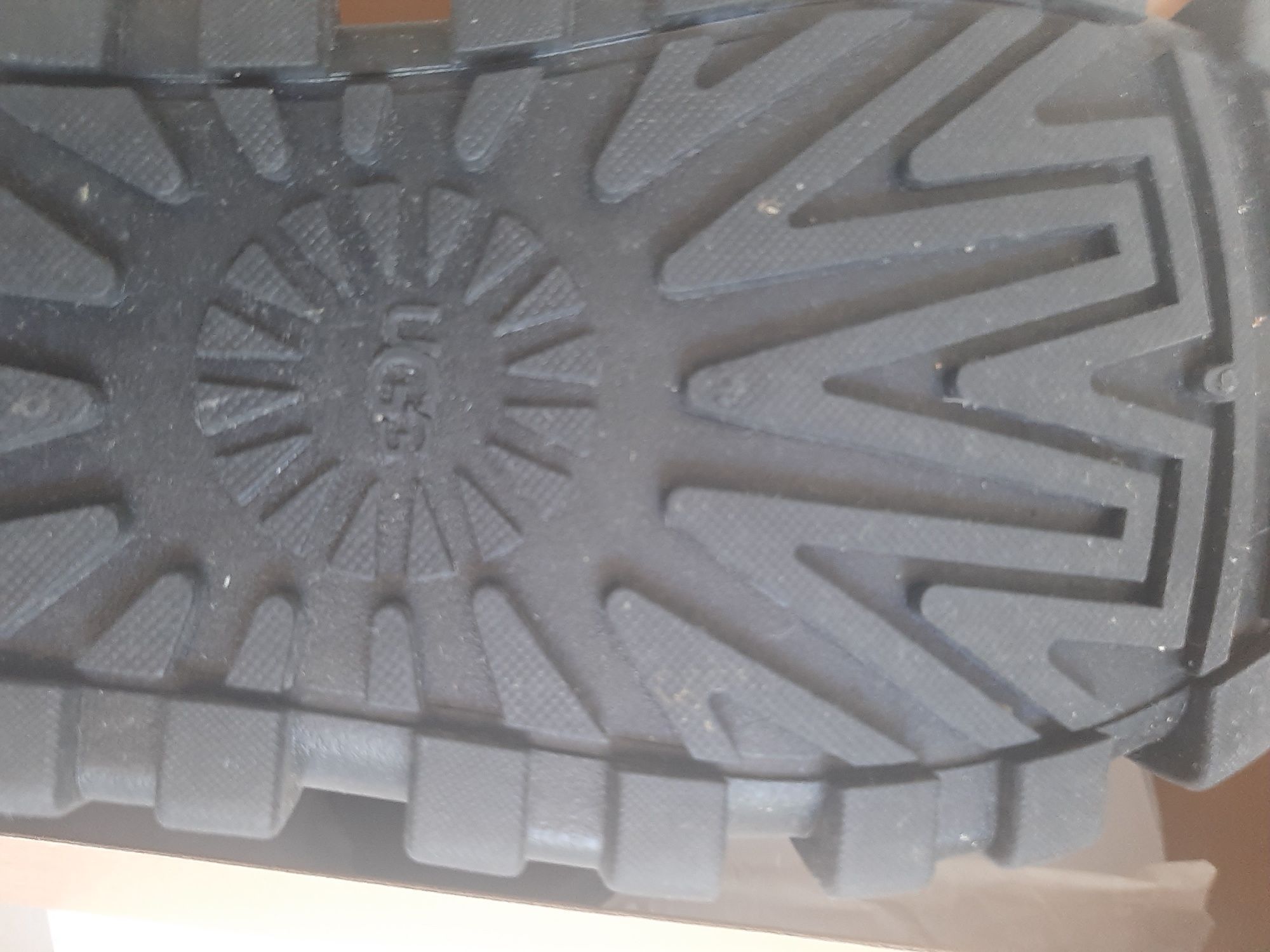 Botas UGG originais  novas