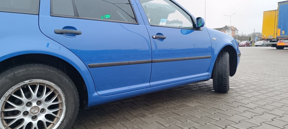 Volkswagen golf 4