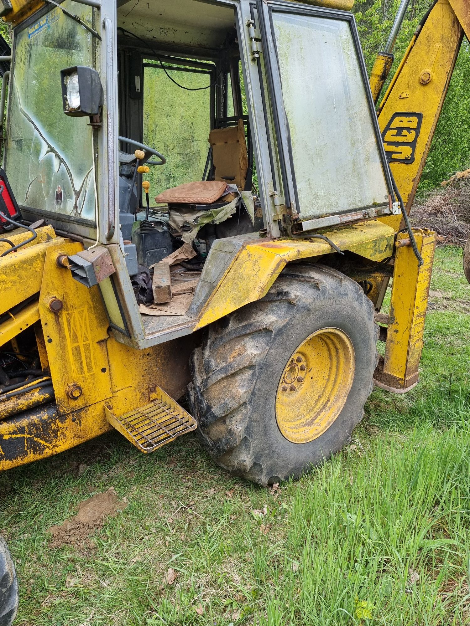 Koparko ladowarka Jcb 3cx 4x4 teleskop lyzka dzielona umowa