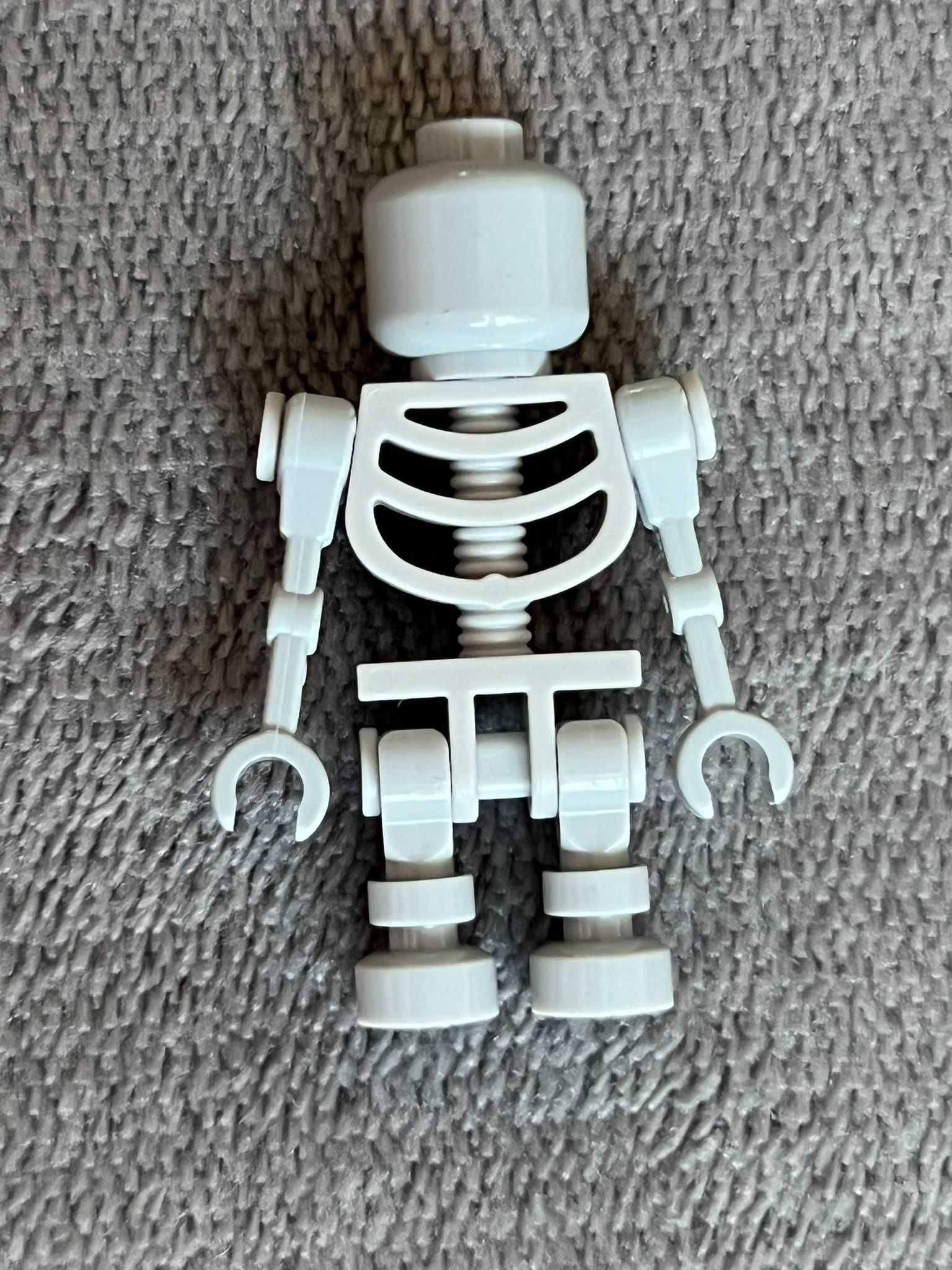 Lego Minifigure The Lego Movie tlm048 Robo Skeleton