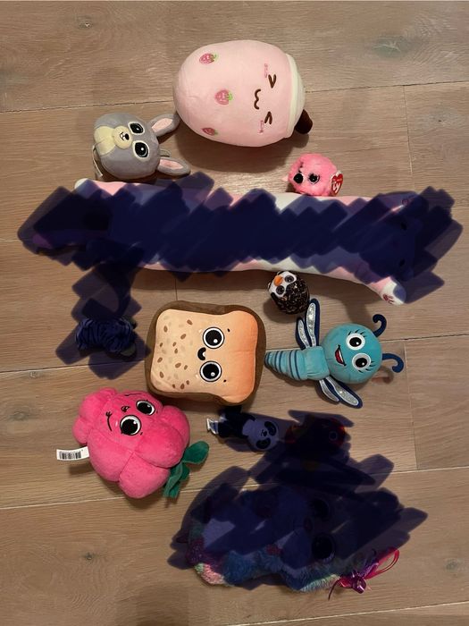 Maskotki pluszaki chlebek Malinka ważka z Biedronki królik, bubble tea