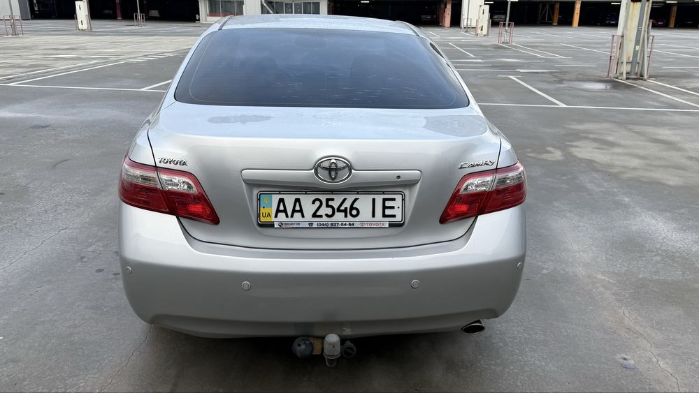Тоyota camry 2008