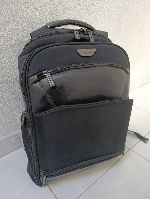 Mochila Targus 15,6'' (Mobile VIP Laptop Backpack)